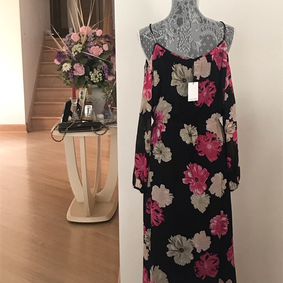 SOLD Calvin Klein Maxi Dress - Picture 2 of 2